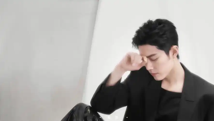 肖战2021北京卫视春晚 210212 - 堆糖,美图壁纸兴趣社区