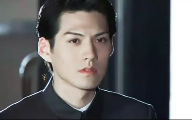 严屹宽民国剪像方国维他乘秋风而来误落凡尘