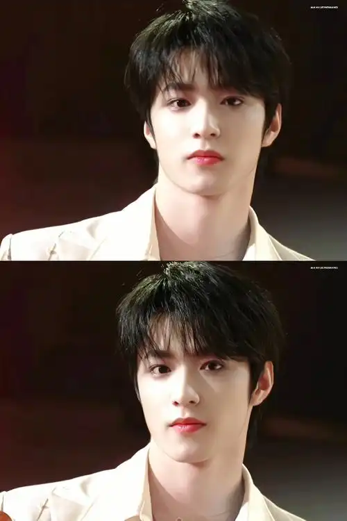 刘耀文 fashion item