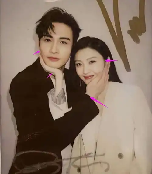 张彬彬景甜同框像开大头特效,牵手被调侃:别掰断了_腾讯新闻