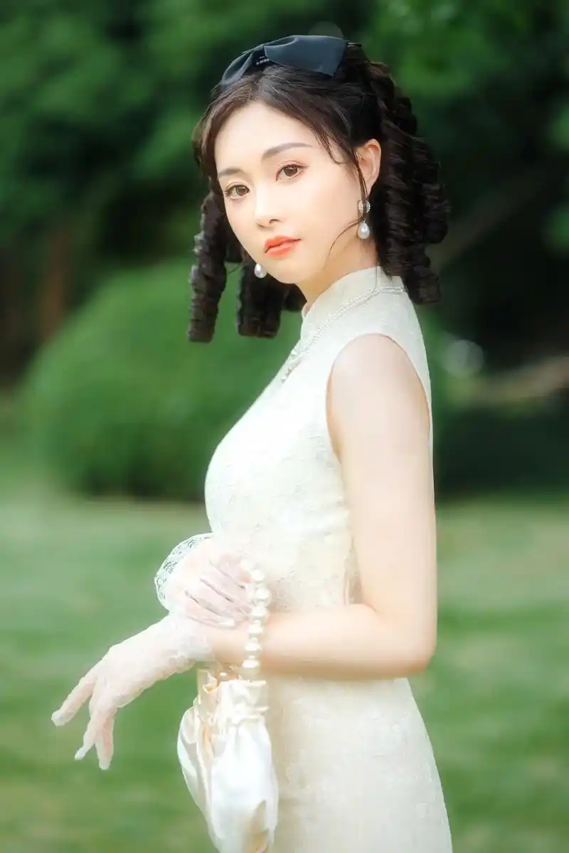 白秀珠旗袍写真