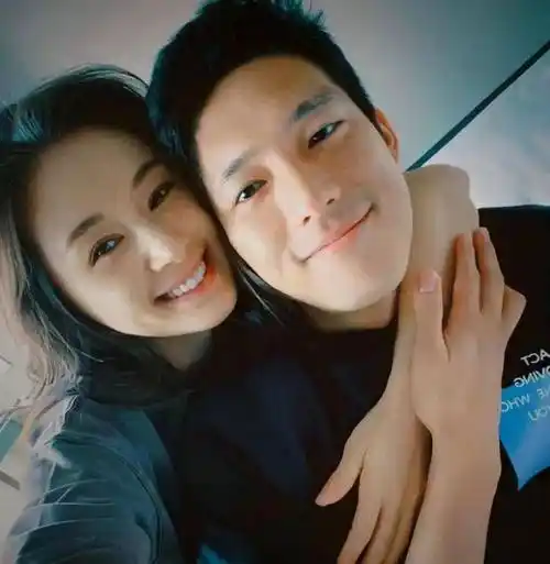 吴永恩宁愿用约会软件,也不和王子文继续下去?_男孩_美国_孩子