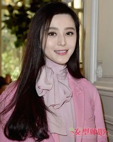 范冰冰黑长直发发型图片四