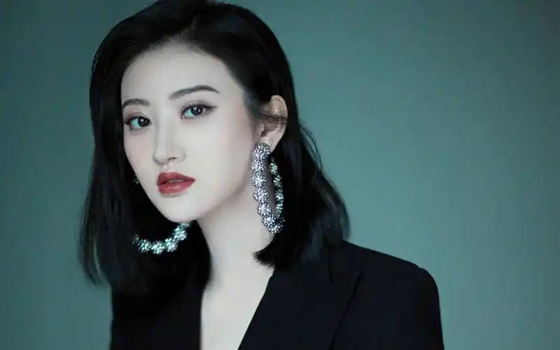 景甜优雅干练写真图片桌面壁纸_大陆明星_壁纸下载_美桌网