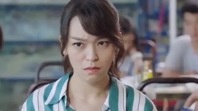 亲爱的热爱的:周珊狂吻李现,杨紫扇脸,周珊跪地求饶"我错了"