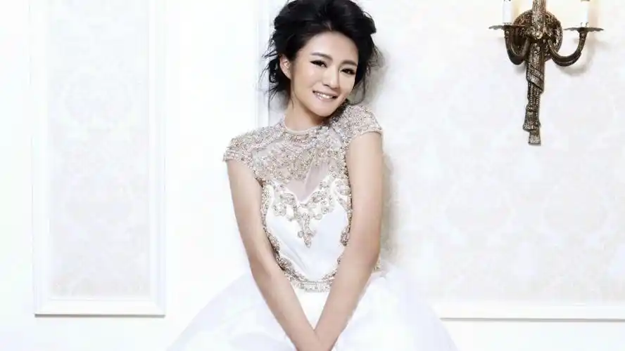 中国台湾女歌手演员ann安以轩高清晰壁纸下载