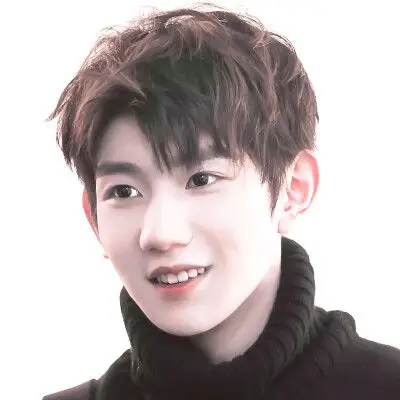 爱豆/王源头像自截自调 二传注明dt苏陌吃糖