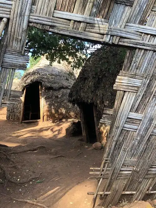 探险神秘的原始部落(三)再探外围