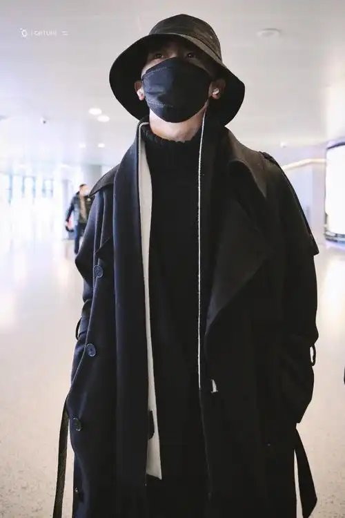 马嘉祺3.31机场图 图源自水印 禁二改