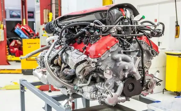 【f140 cv12发动机,曾运用于599gtb fiorano 】【f140 bv12发动机
