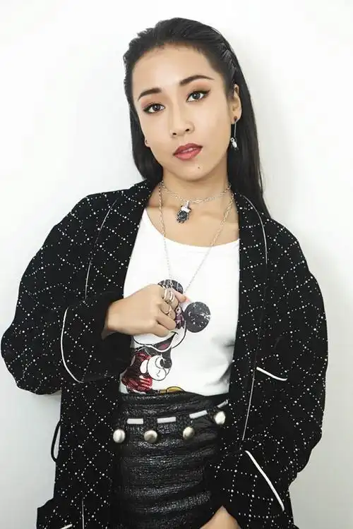 吉克隽逸皮肤变白这么美曾被女星虐无数遍今放大招翻身