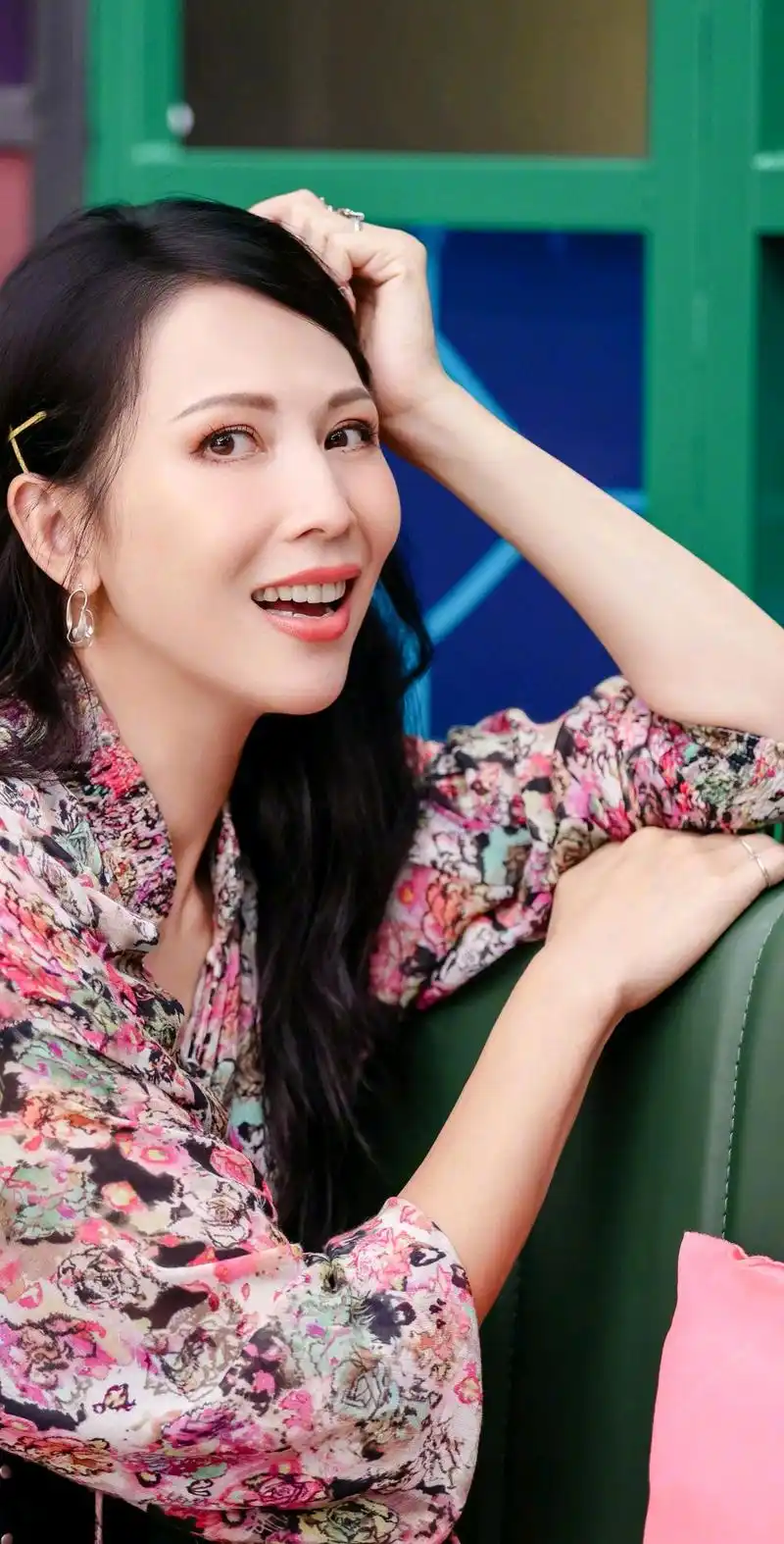 蔡少芬高清写真魅力十足,优雅性感,风姿绰约