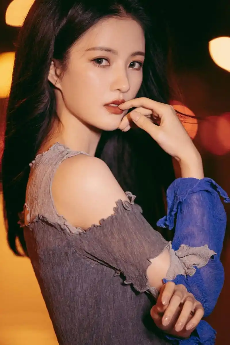 刘些宁高清壁纸头像(八)[色]