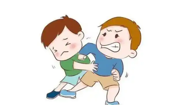 "这俩又打起来了!"孩子打架不可怕,学会正确处理就好