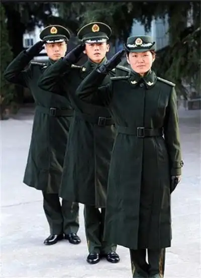 冬常服(军人在冬季穿着的制式服装)_尚可名片