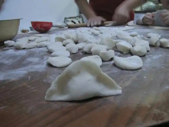 包饺子过程中