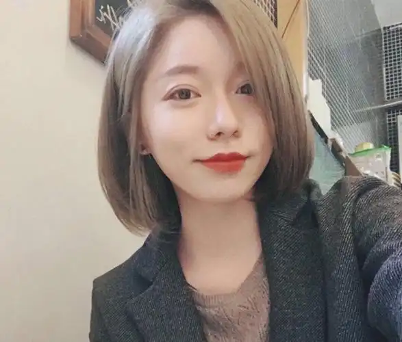 外贸假发 女生短发 中分短直发波波头 新款bobo头假发套厂家批发