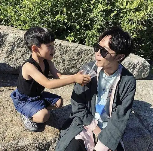 greengre的相册-刘家凯儿子edward成长记录