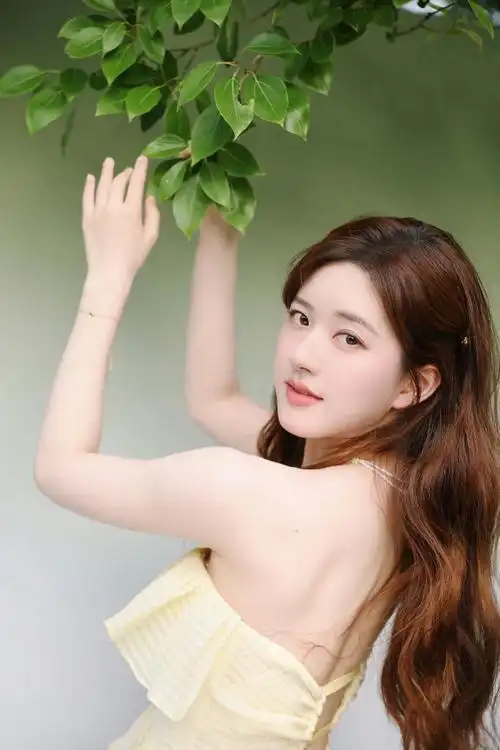 赵露思##赵露思将参与巴黎奥运火炬传递#我家赵露思就是威武霸气帅!