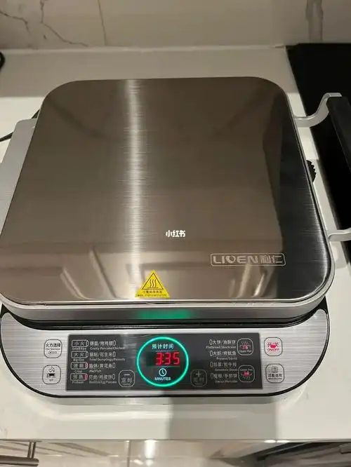 新款利仁电饼铛