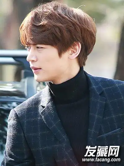 【图】男生纹理烫发型推荐 彰显帅气个性_男生烫发发型_发藏网