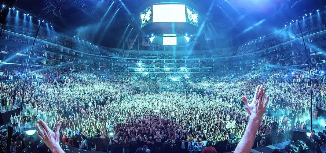 演唱会舞台背景图片下载_免费高清演唱会舞台背景设计素材_图精灵