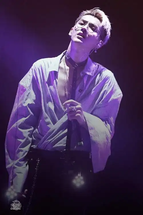 可以单独出道的锁骨