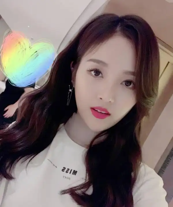 《创造101》年龄汇总,孟美岐吴宣仪令人惊讶,00后也不少