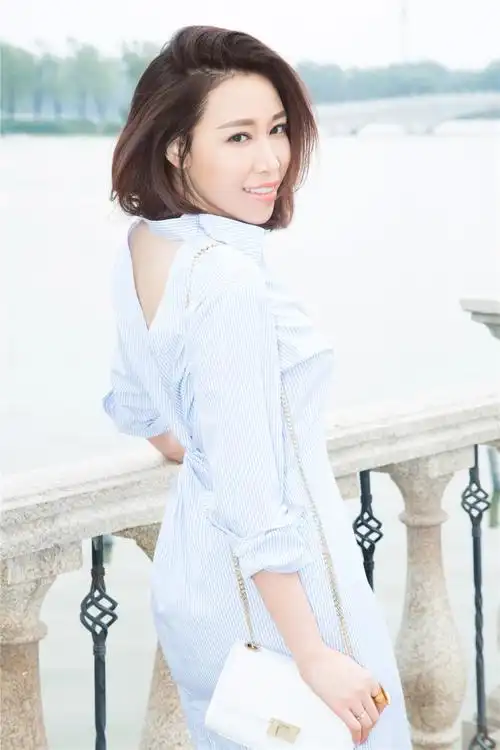 金池全新写真大片曝光 大女人气质展风情