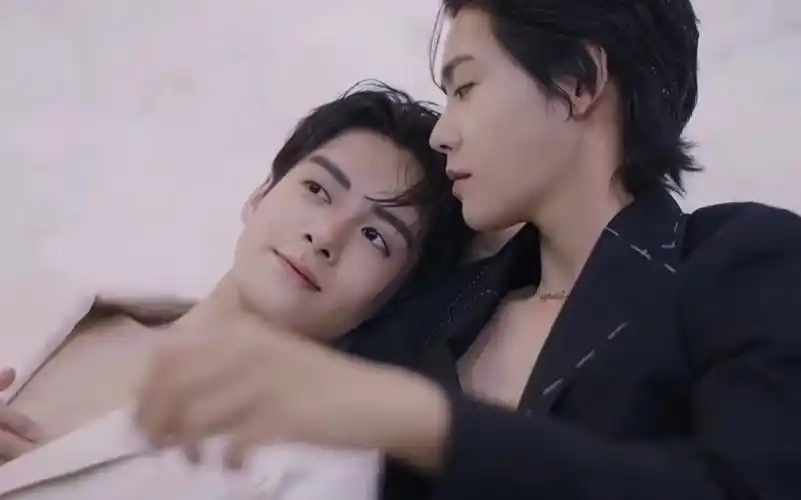 新婚夫夫的高甜采访!