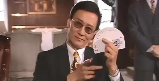 谢贤年轻时多厉害?李小龙和他合影靠边站,拍一部戏能买一栋大厦