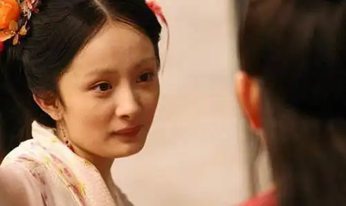 例如娱乐圈里有很多女明星都是瘪嘴,杨幂就是瘪嘴的典型代表.