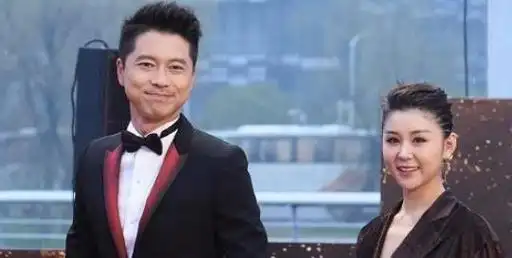 初吻都献给了老公,被称为"最干净的女星"|王雷|李小萌|娱乐圈_网易