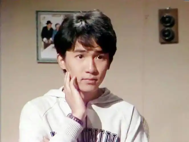 全国自闭症患者达1200万梁朝伟自曝儿时曾自闭