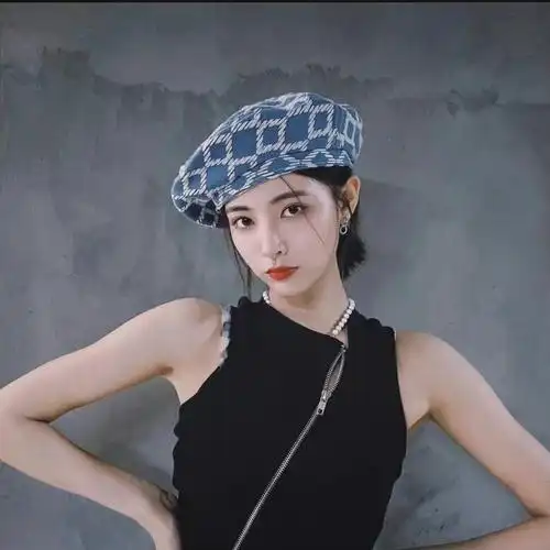 许佳琪 の 头像/图源见logo 676767侵删