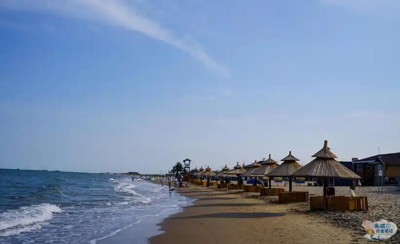 秦皇岛唯一的乘船入岛的景区坐拥天然优质的原生态海滩浴场