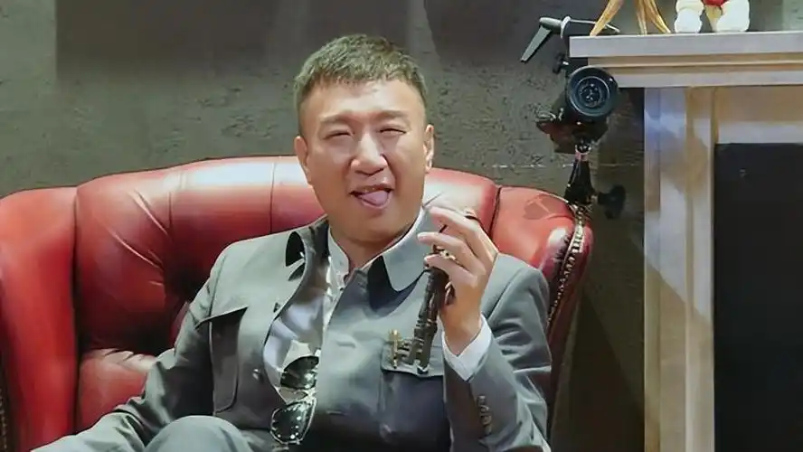 孙红雷贫民窟的霹雳舞王25岁成为中戏旁听生坎坷逆袭路