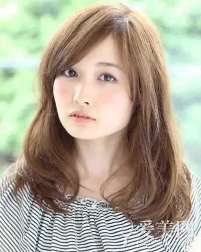 国字脸发型设计 轻松打造好脸型