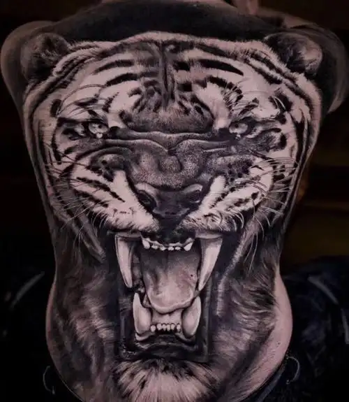 满背纹身彩色纹身图案满背男