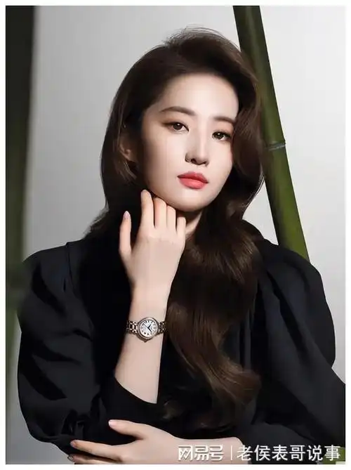 刘亦菲:娱乐圈多维性感之旅,引爆你的视野,刘亦菲风采尽显|女明星|女