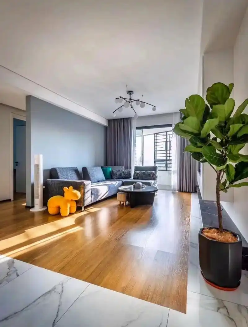 地板与瓷砖的完美衔接