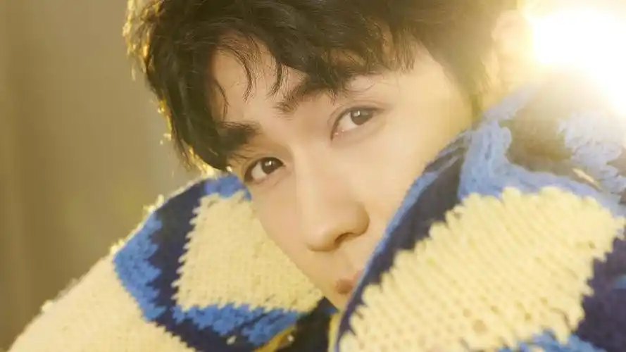 朱一龙帅气时尚写真,高清壁纸图片,大陆明星-回车桌面