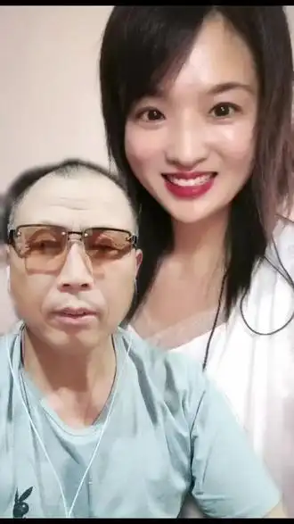 和@@海蓝 一起 #合拍 #累了一天放松一下 #想唱就唱开心就好 # - 抖音