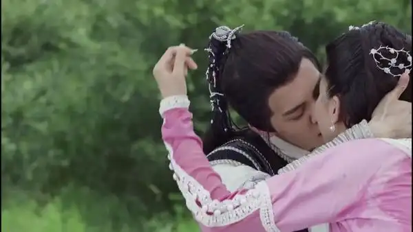 许龄月曾舜晞什么关系 养眼cp私下相处竟是这番场景 许龄月真实身高