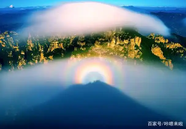 北方"小黄山"的云海里,藏着神奇的佛光和好运气