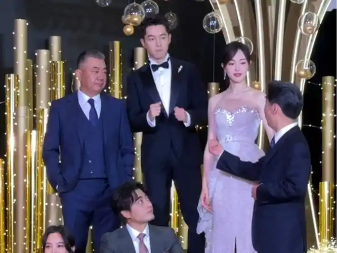 阿拉是上海滩的阿哥阿姐繁花们#胡歌#唐嫣 #辛芷蕾#范志毅 #陈龙