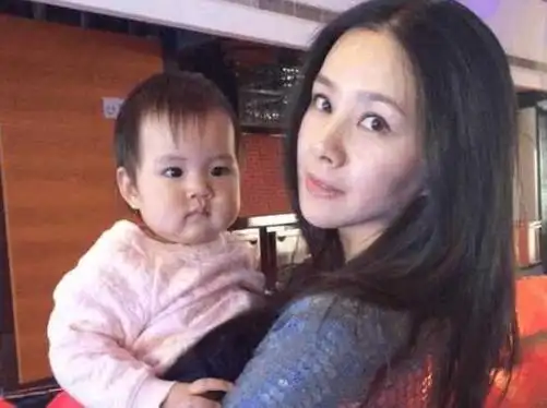 赵薇曾说漏嘴陈坤儿子生母是何琳 陈坤与何琳为什么离婚真实原因曝光