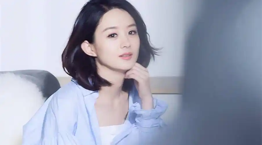 原来十年前这个广告是赵丽颖,只有19岁,网友:整没整容一目了然_角色