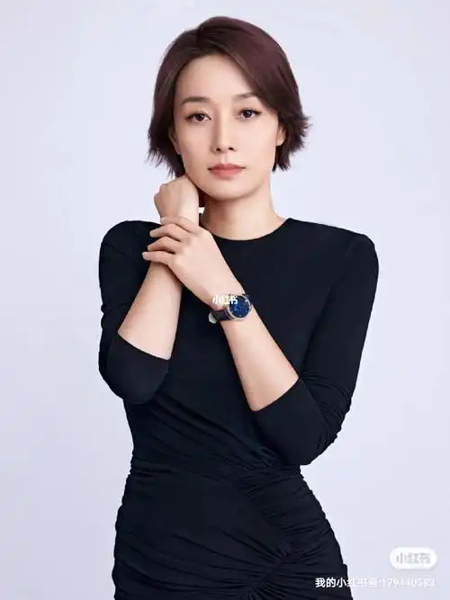 短发女神马伊琍还是挺有女人味