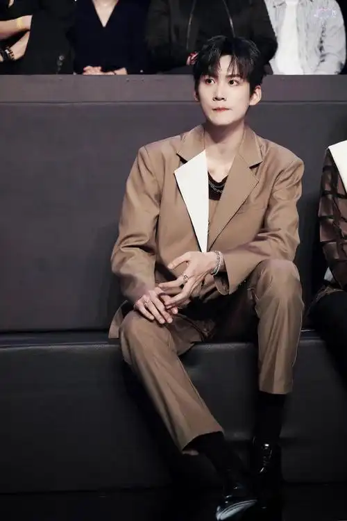 into1周柯宇唯一全能门面ace